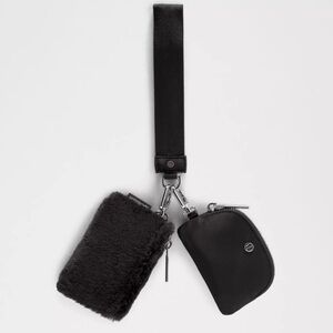 NWT Lululemon Dual Pouch Wristlet - Plush Fleece Black